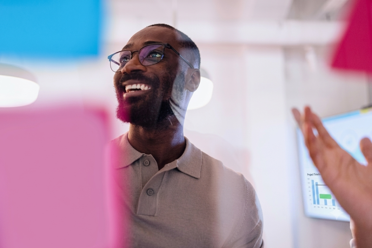 Jeune femme diplômée She Code & Design